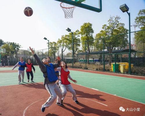 篮球女吃瓜,揭秘赛场背后的花絮与故事